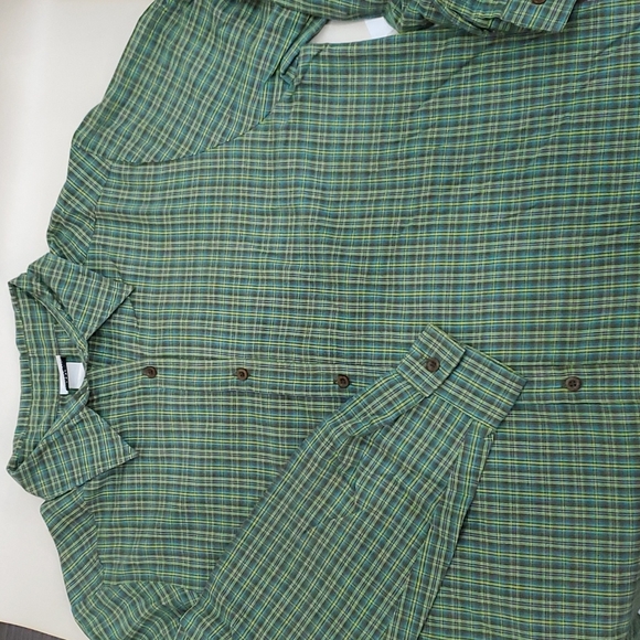 Womans Long Sleeve Green Plaid Maternity Shirt - Picture 5 of 8